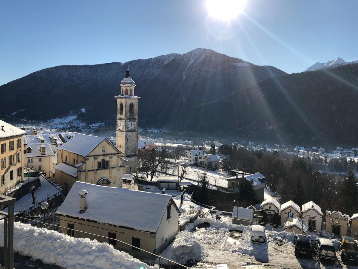 Albergo La Perla Краведжиа Экстерьер фото